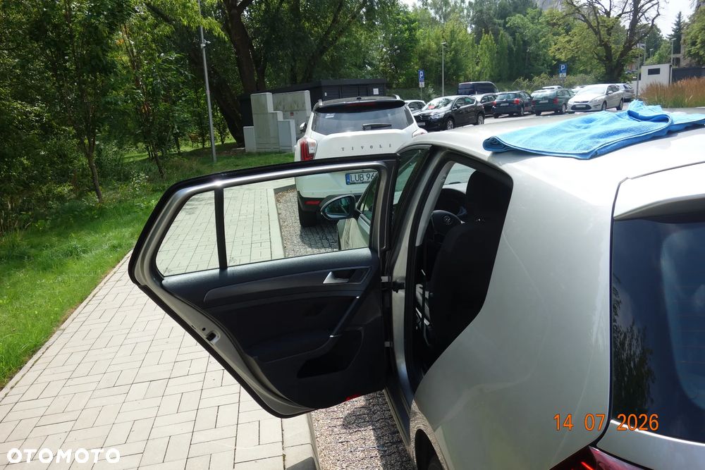 Volkswagen Golf 1.4 TSI BMT Comfortline - 12