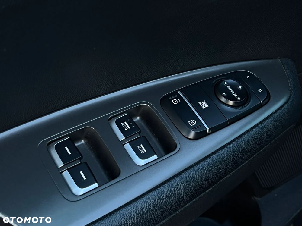 Kia Optima - 20