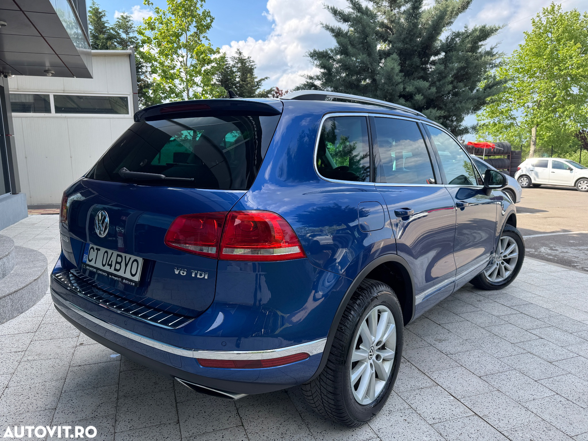 Volkswagen Touareg - 20