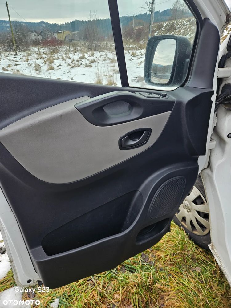 Renault Trafic 1.6 dCi - 12