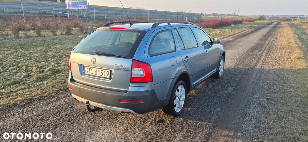 Skoda Octavia 1.8 TSI 4x4 Scout - 4