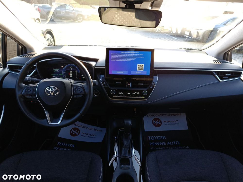 Toyota Corolla 1.8 Hybrid Comfort - 17