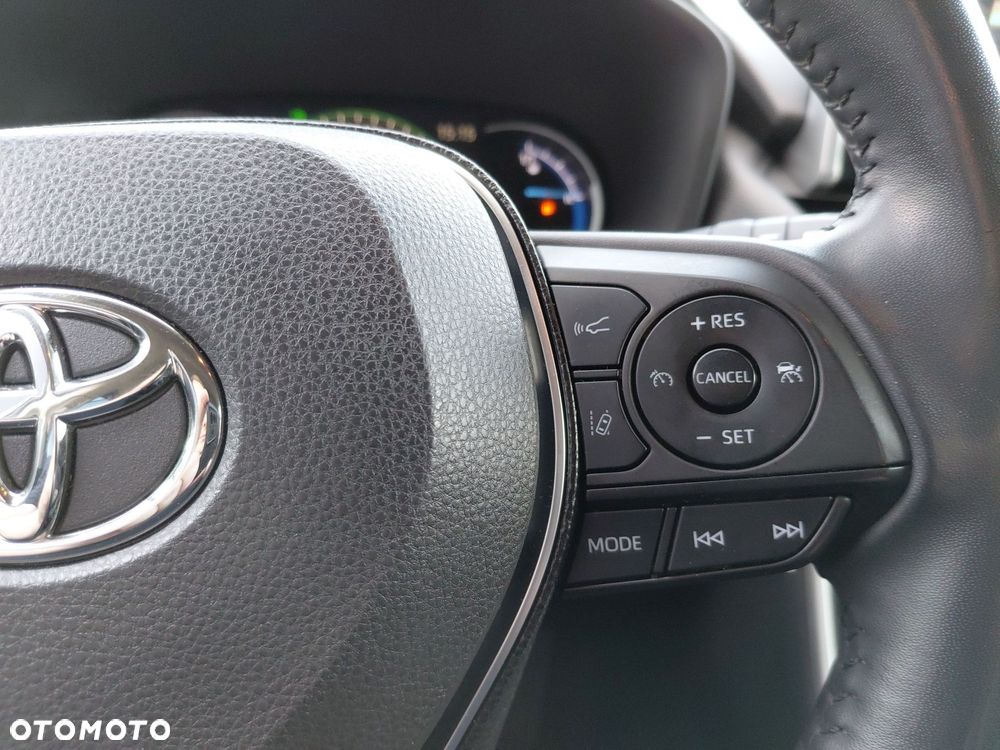 Toyota RAV4 - 23