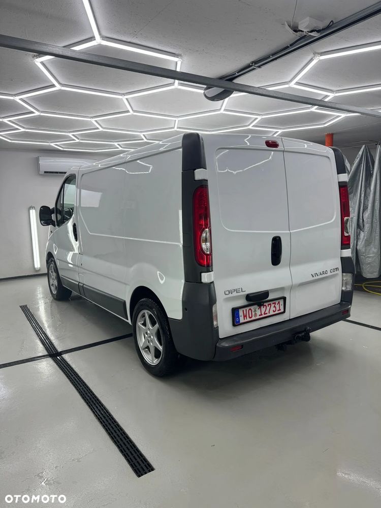 Opel Vivaro - 6