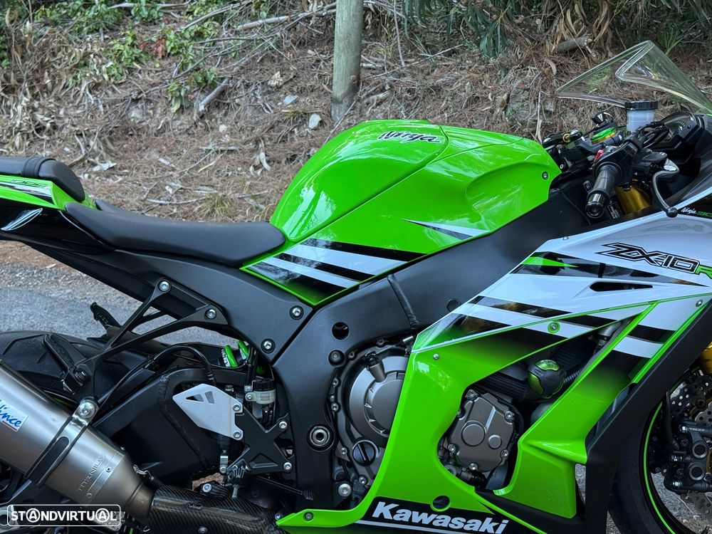 Kawasaki ZX 10 R Aniversario - 22