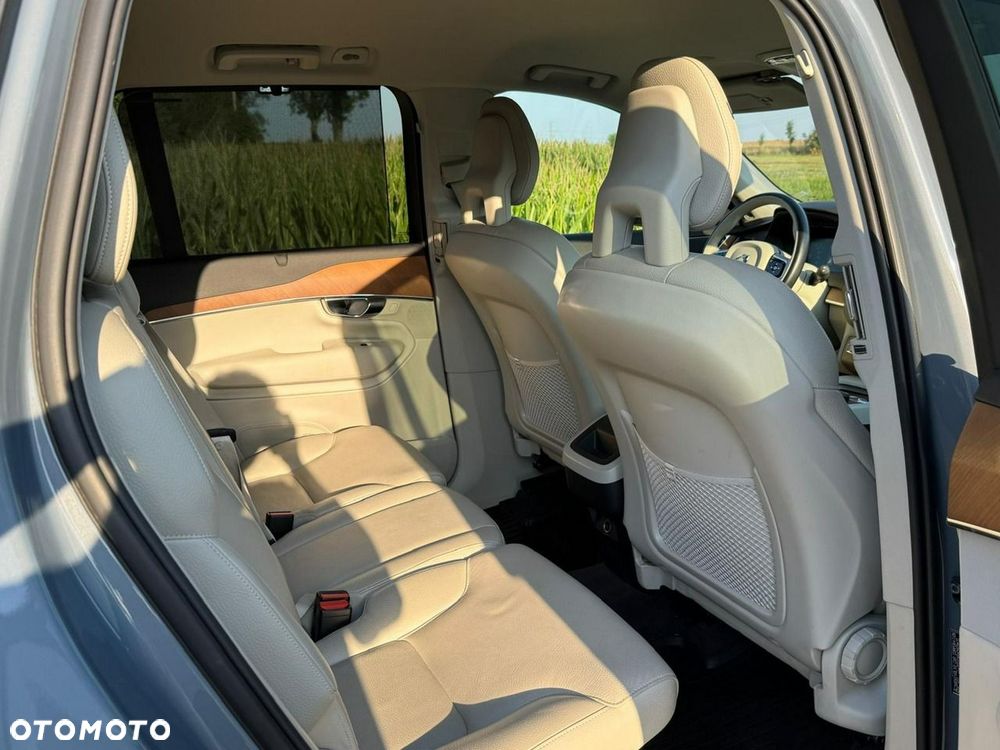 Volvo XC 90 B5 D AWD Geartronic Momentum Pro - 19