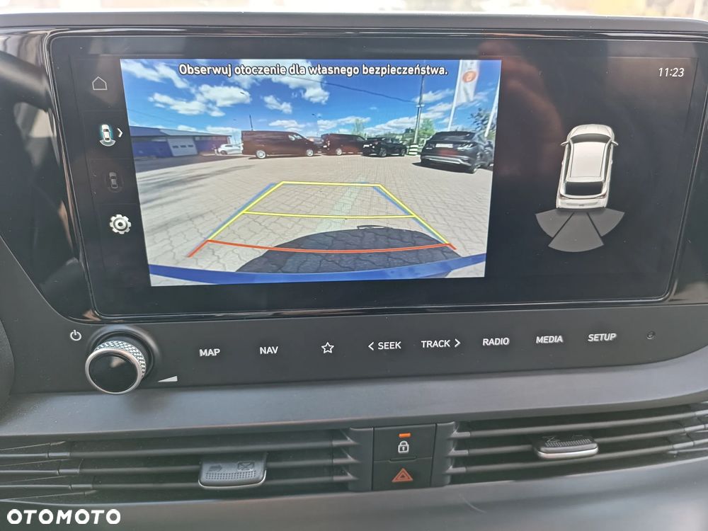 Hyundai i20 1.2 Modern - 12