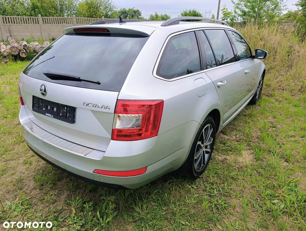Skoda Octavia 1.6 TDI Edition DSG - 9