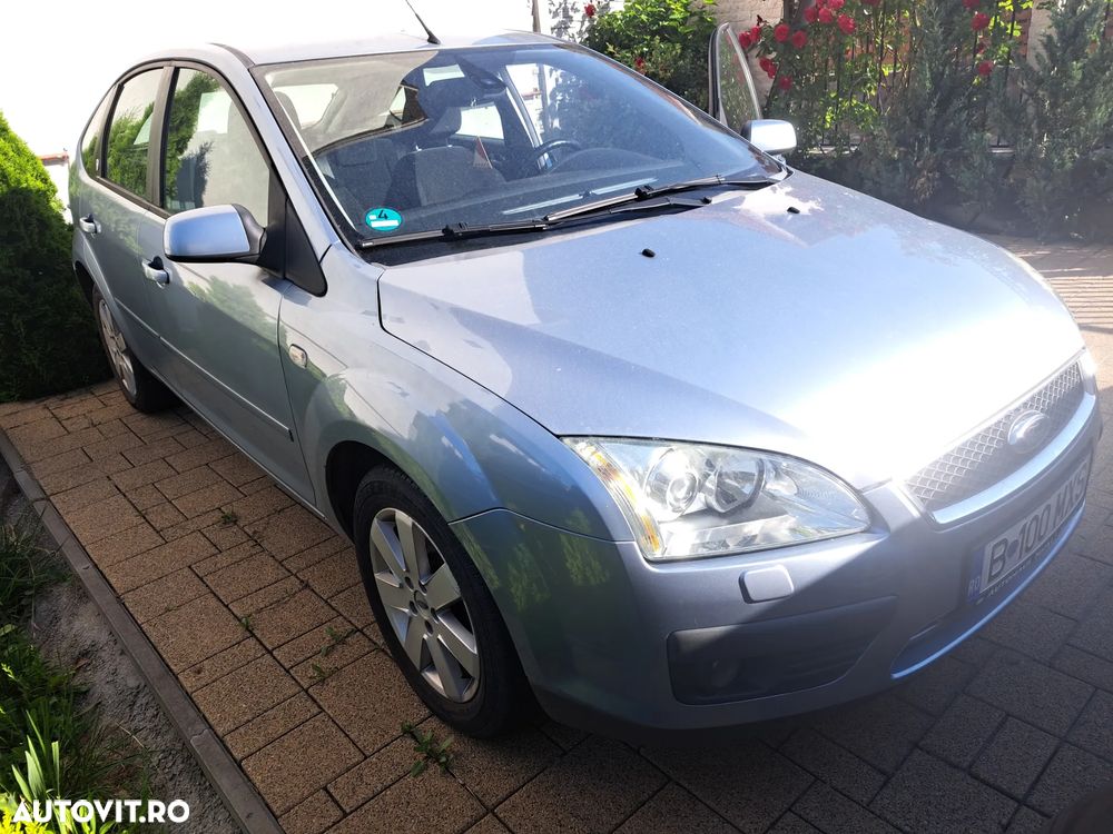 Ford Focus 2.0 16V Ghia - 7