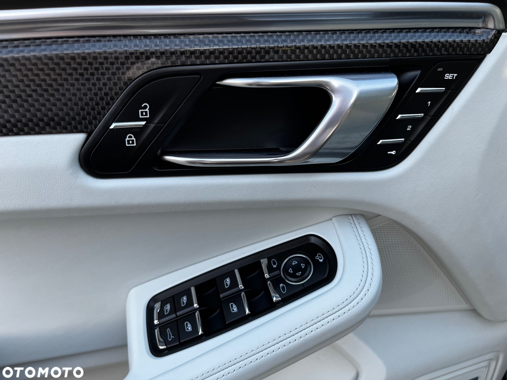 Porsche Macan S - 14