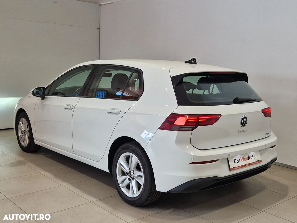 Volkswagen Golf 1.5 eTSI ACT DSG MHEV Life - 3