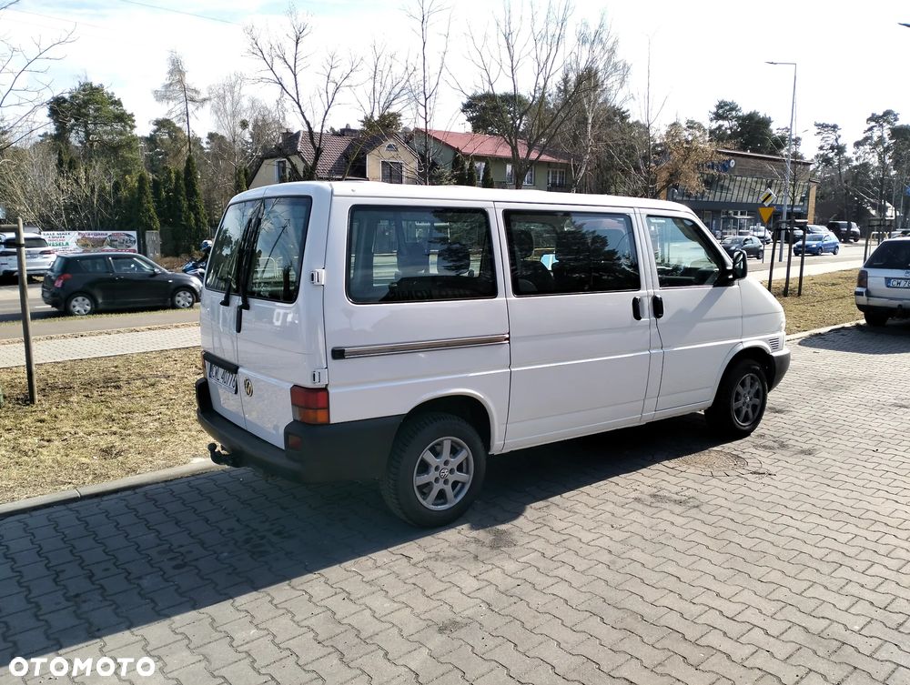 Volkswagen Transporter - 18