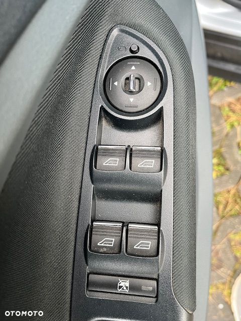 Ford C-MAX 1.6 TDCi Edition - 19