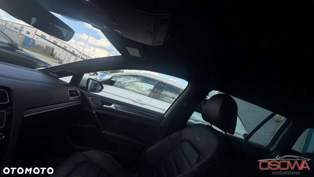 Volkswagen Golf Variant 2.0 TDI SCR DSG R-Line - 16