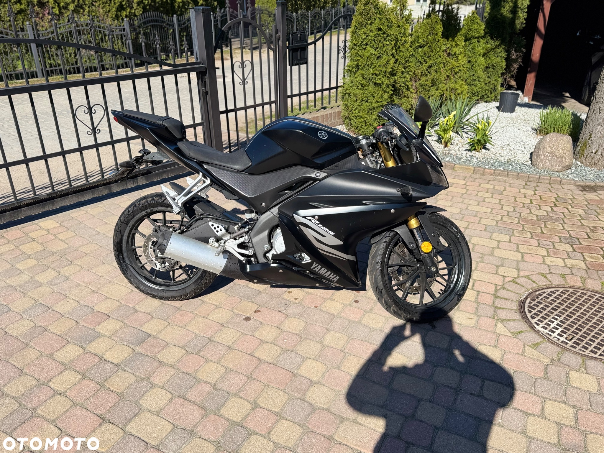 Yamaha YZF - 2