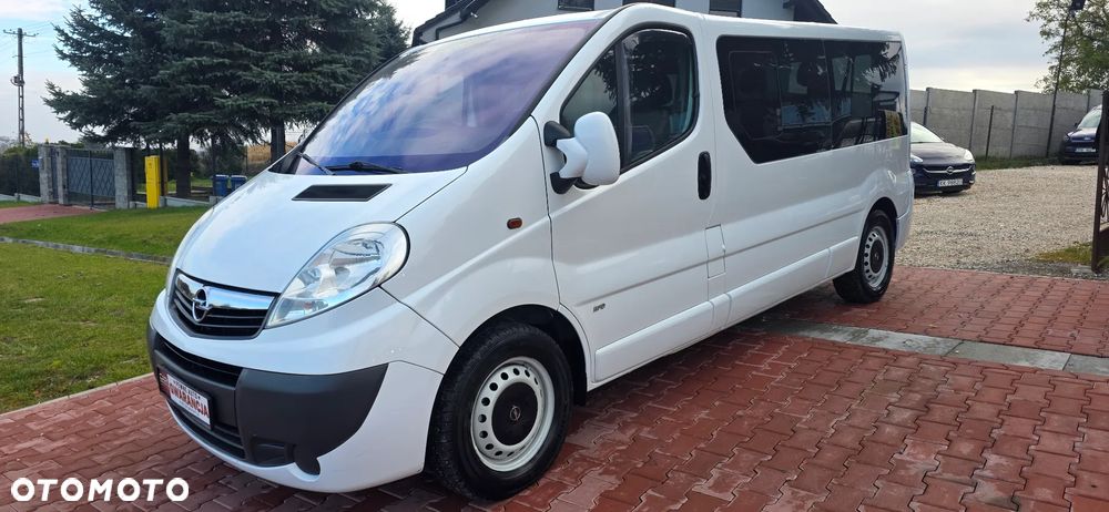 Opel Vivaro 2011 photo 5