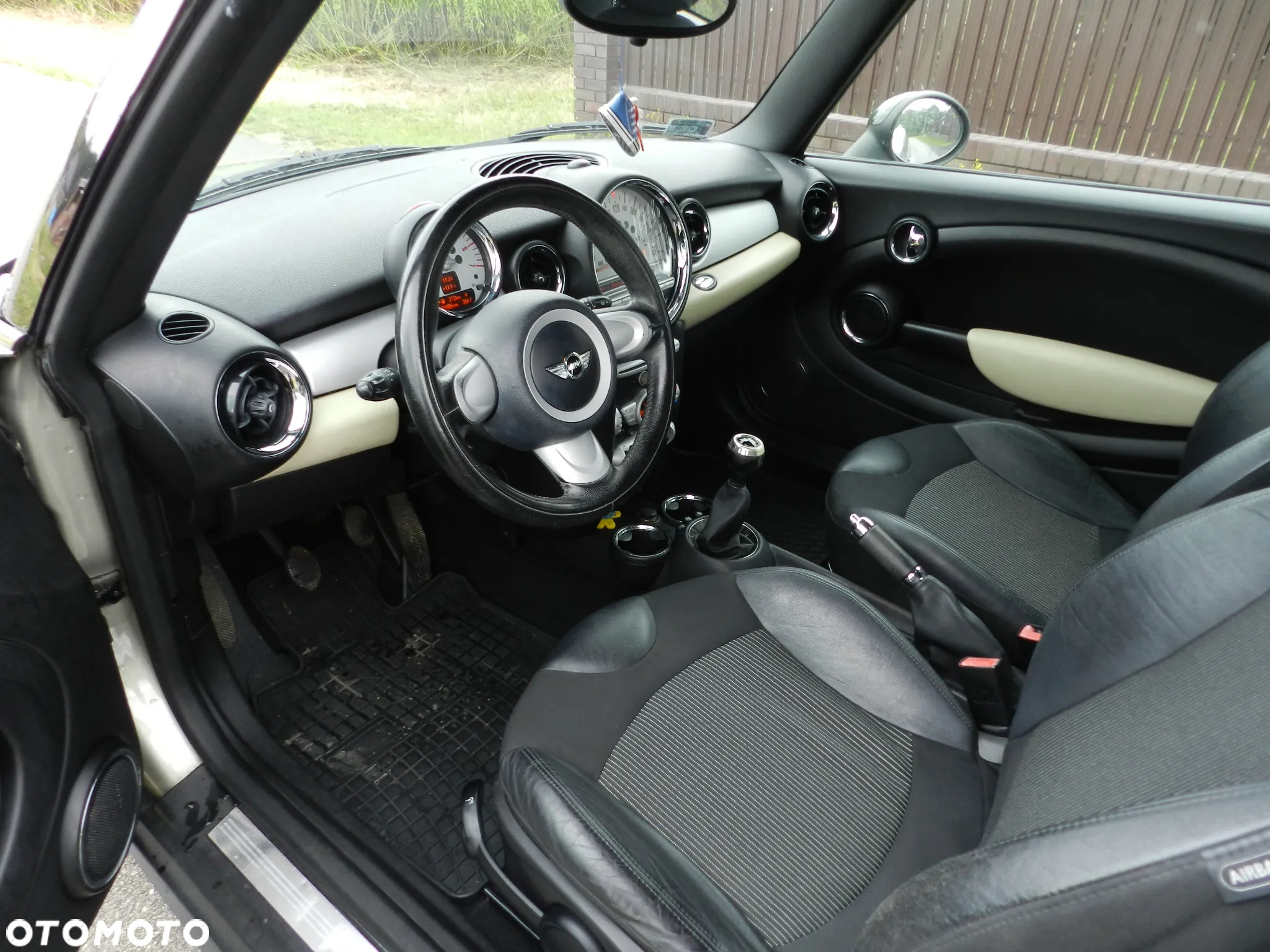 MINI Cooper D - 20