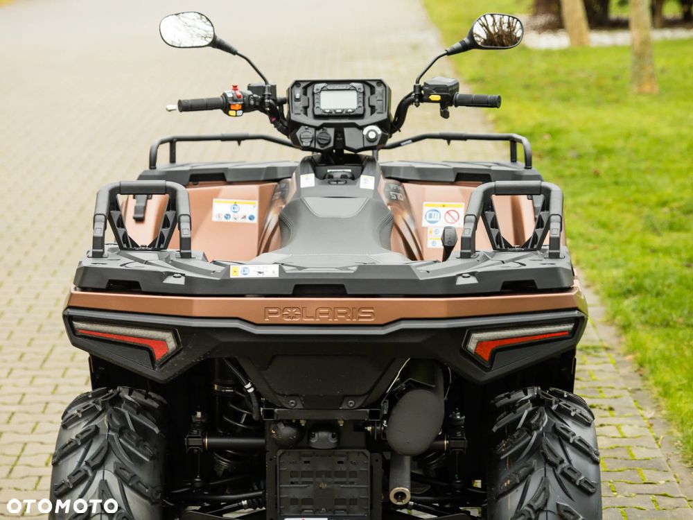 Polaris Sportsman - 8