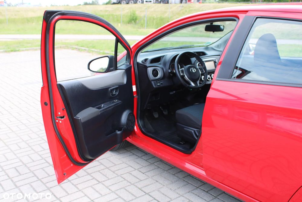 Toyota Yaris - 18