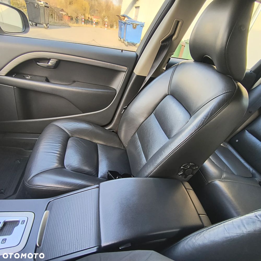 Volvo V70 - 32