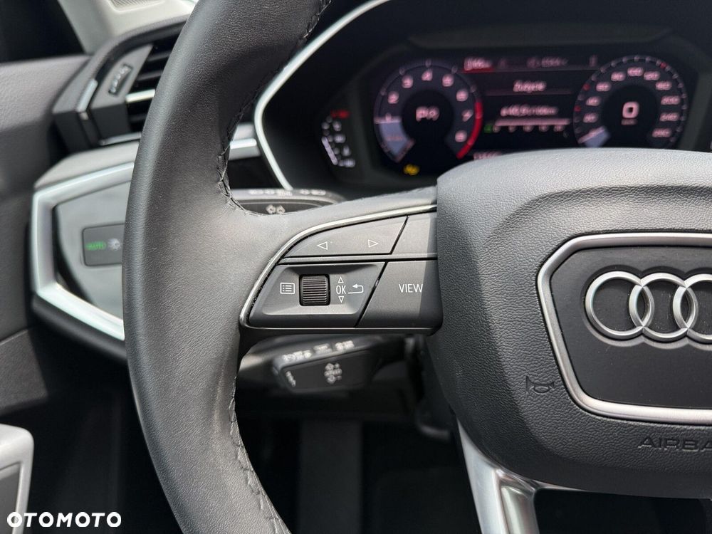 Audi Q3 - 19