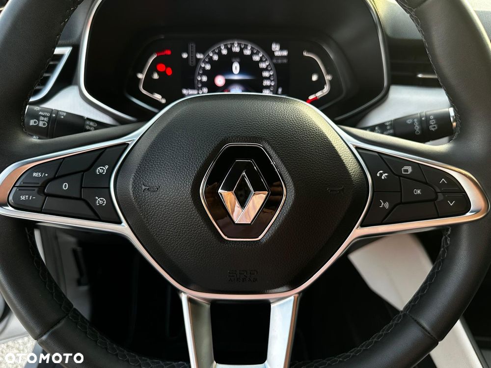 Renault Clio - 12