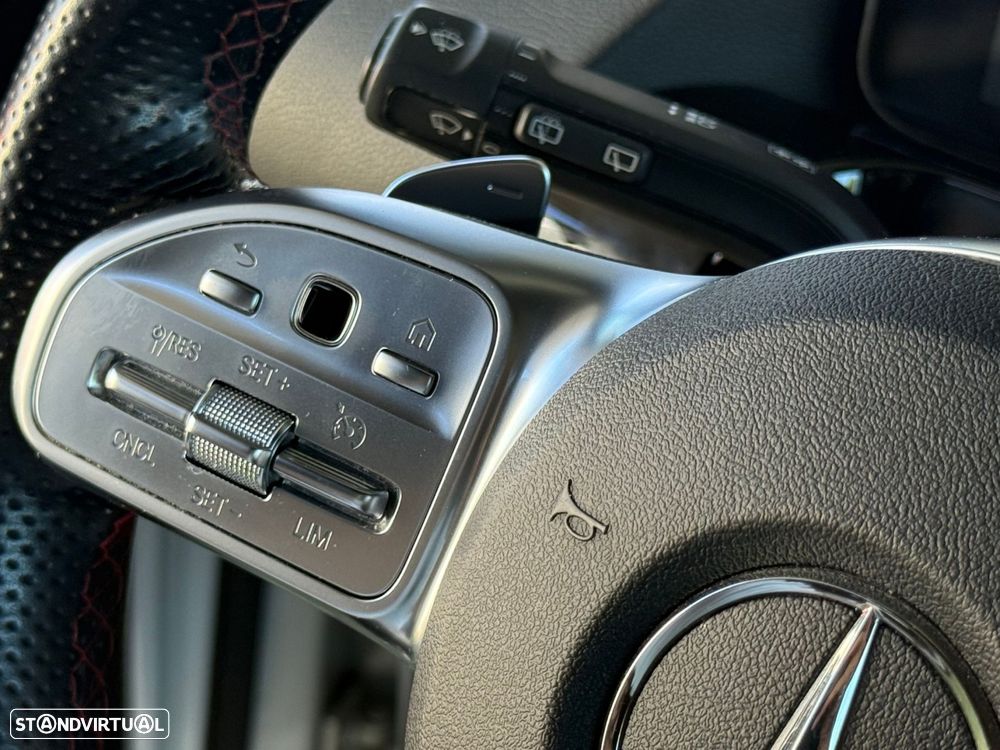 Mercedes-Benz GLA 250 - 60