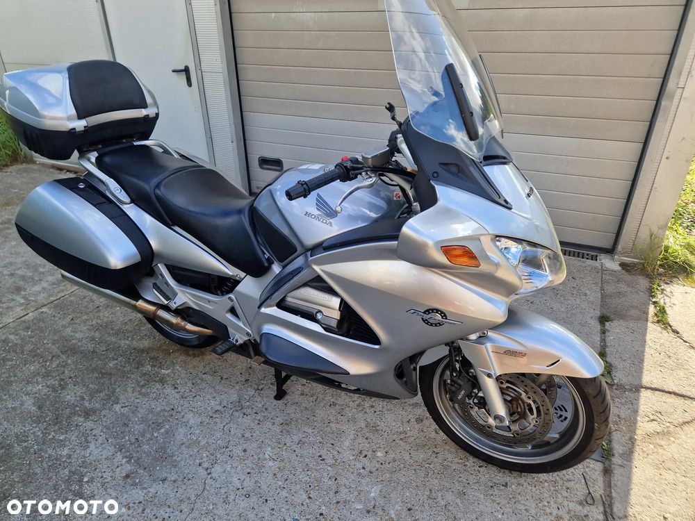 Honda ST - 3