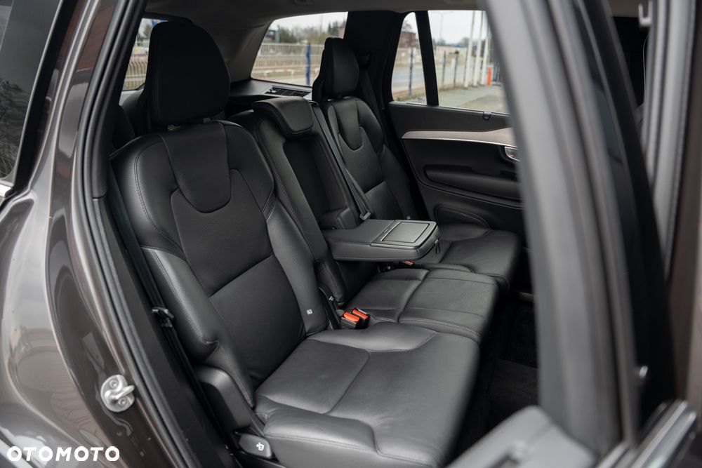 Volvo XC 90 D5 AWD Inscription 7os - 36