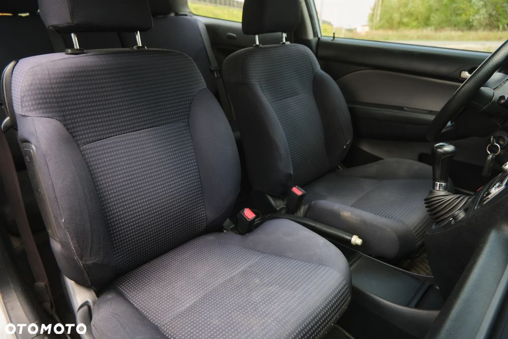 Honda Civic 1.4i S - 17
