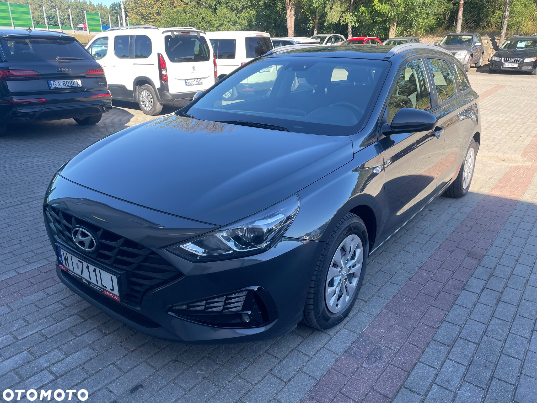 Hyundai i30 1.6 D Comfort DCT - 2