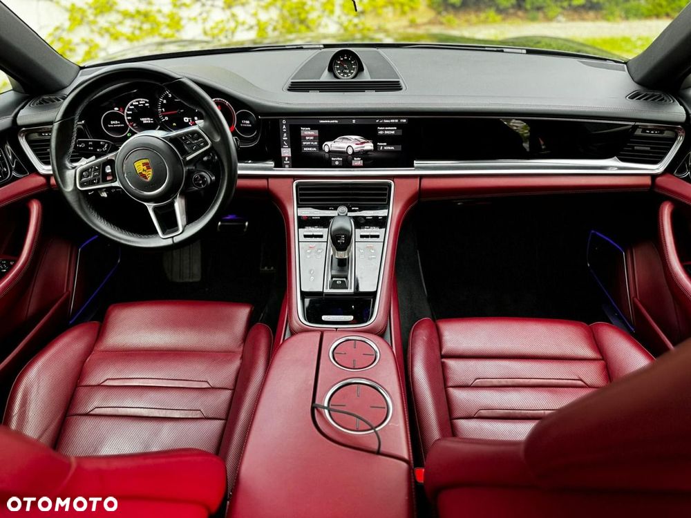 Porsche Panamera 4S Executive - 7