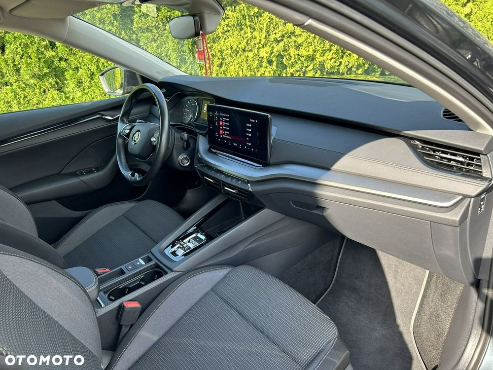 Skoda Octavia 2.0 TDI DSG Ambition - 14