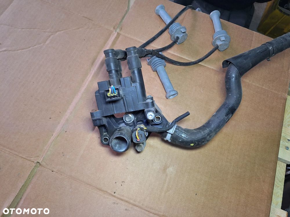 cewka zapłonowa z przewodami FORD FIESTA MK7 1.25 LIFT CM5G-12029-FB  koszyk 70 - 12