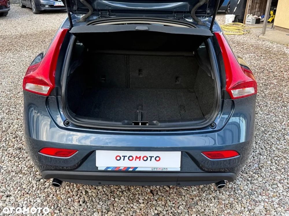 Volvo V40 D2 Drive-E Momentum - 15