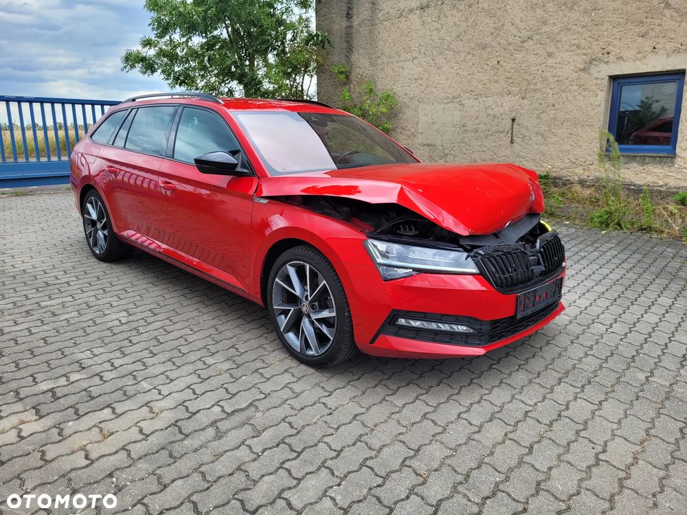 Skoda Superb 2.0 TDI DSG Sportline - 25