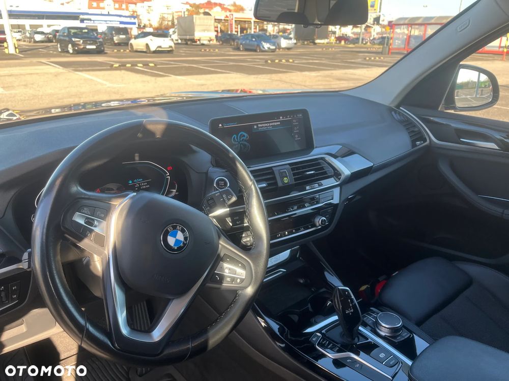 BMW X3 xDrive20i xLine - 13