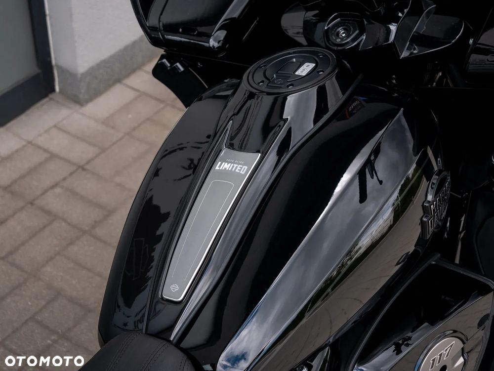 Harley-Davidson Touring Road Glide - 5