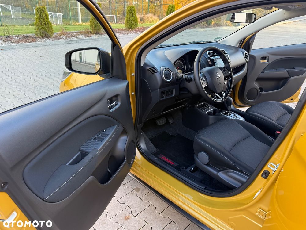 Mitsubishi Space Star AS&G 1.2 CVT Spirit+ Black - 7