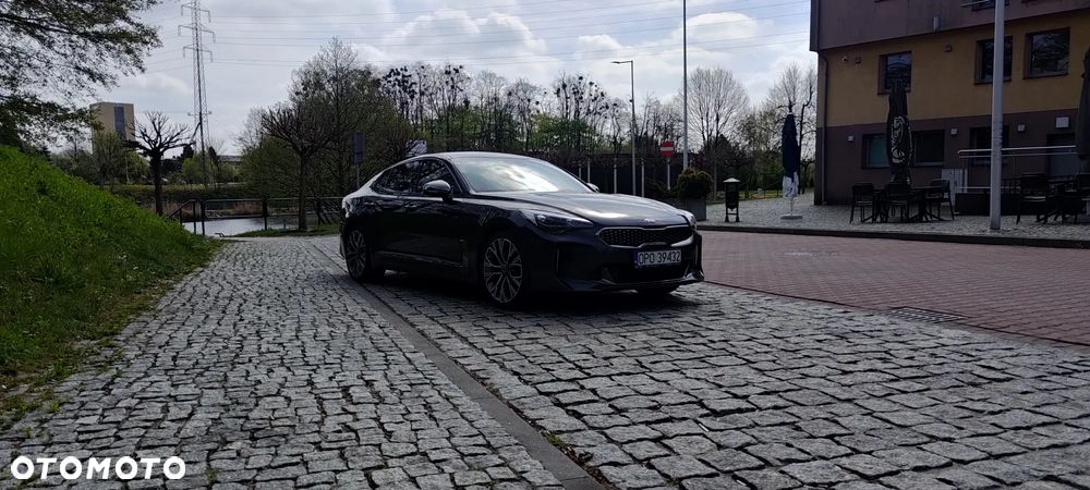 Kia Stinger 2.0 T-GDI GT Line - 12