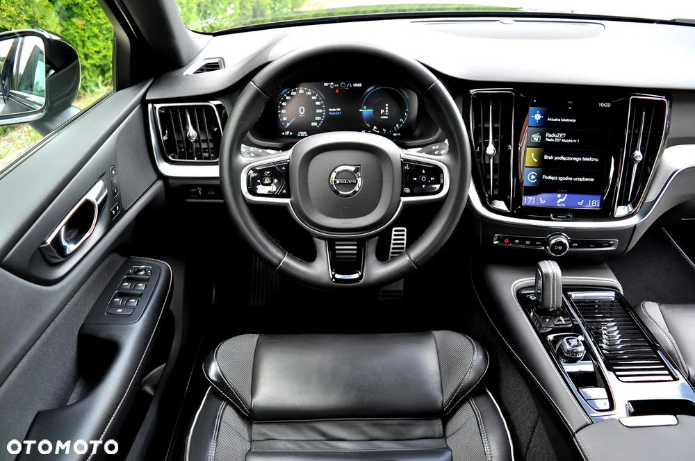 Volvo S60 T8 Recharge AWD Geartronic RDesign - 27
