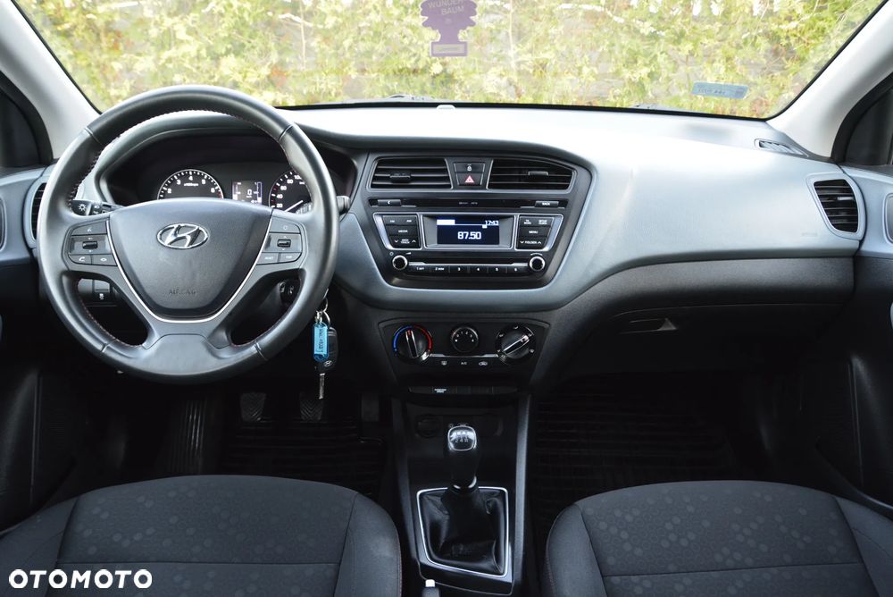 Hyundai i20 1.2 Classic + - 4