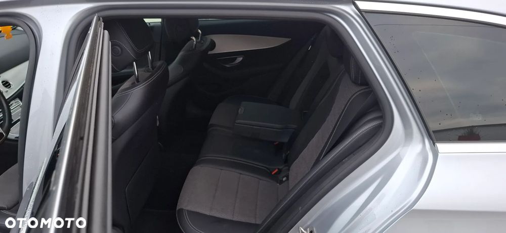 Mercedes-Benz Klasa E 200 d Business Edition 9G-TRONIC - 8
