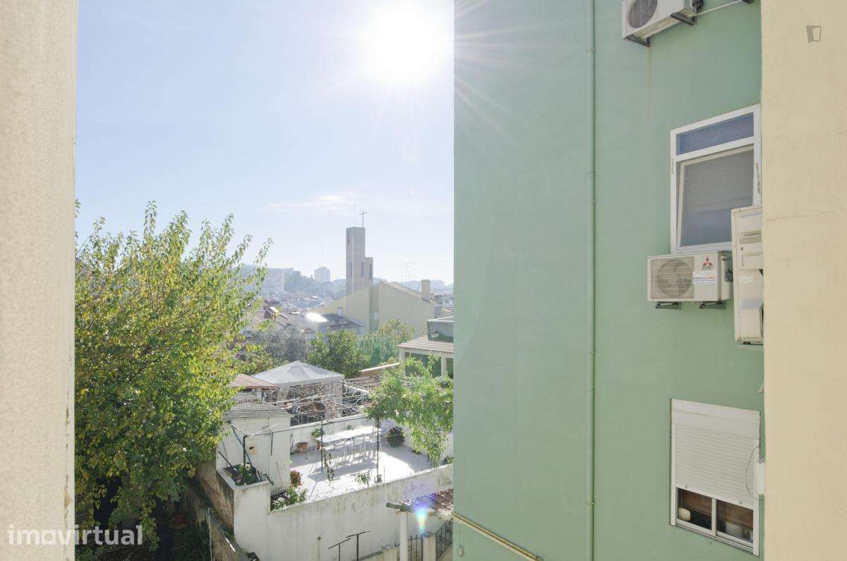 Quarto - localizado em Arroios Lisbon - Grande imagem: 5/18