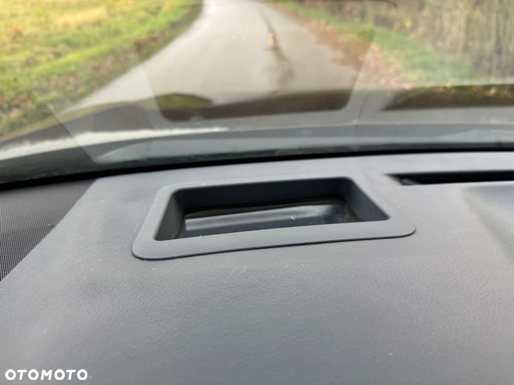 Lexus NX 300h F Impression AWD - 32