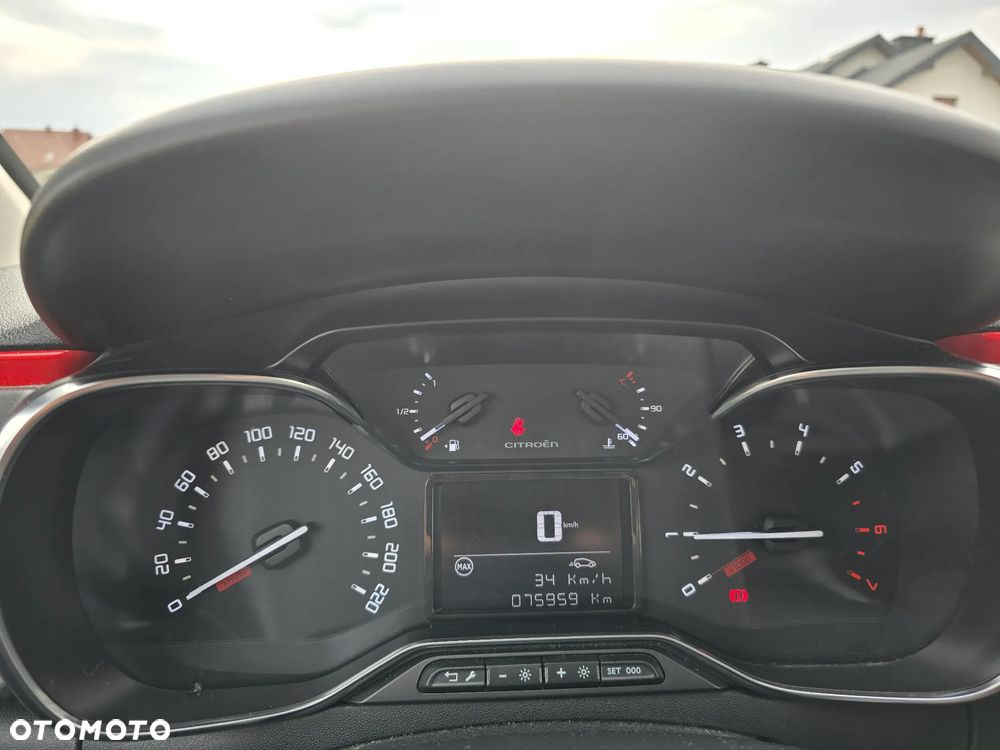 Citroën C3 1.2 PureTech GPF Shine - 10