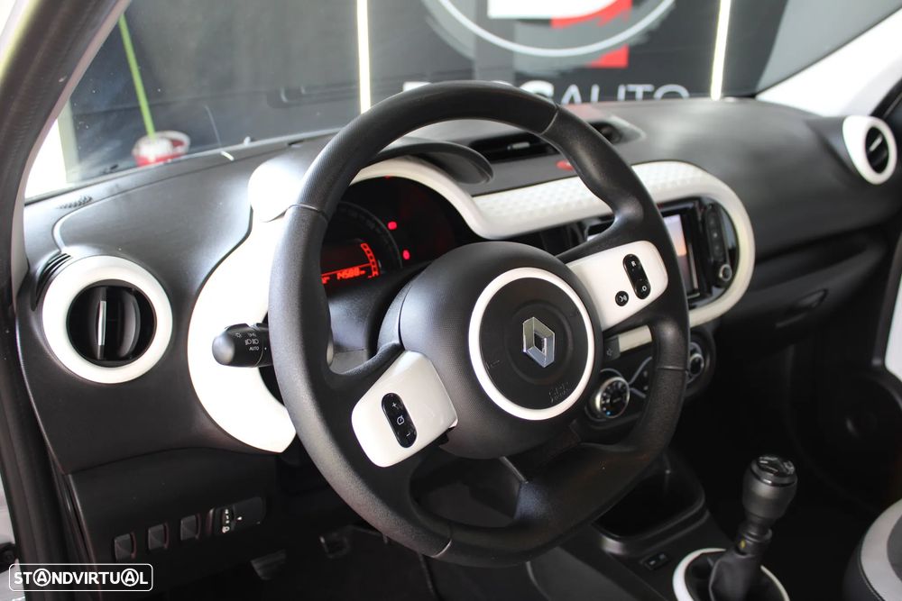 Renault Twingo 1.0 SCe Intens - 16