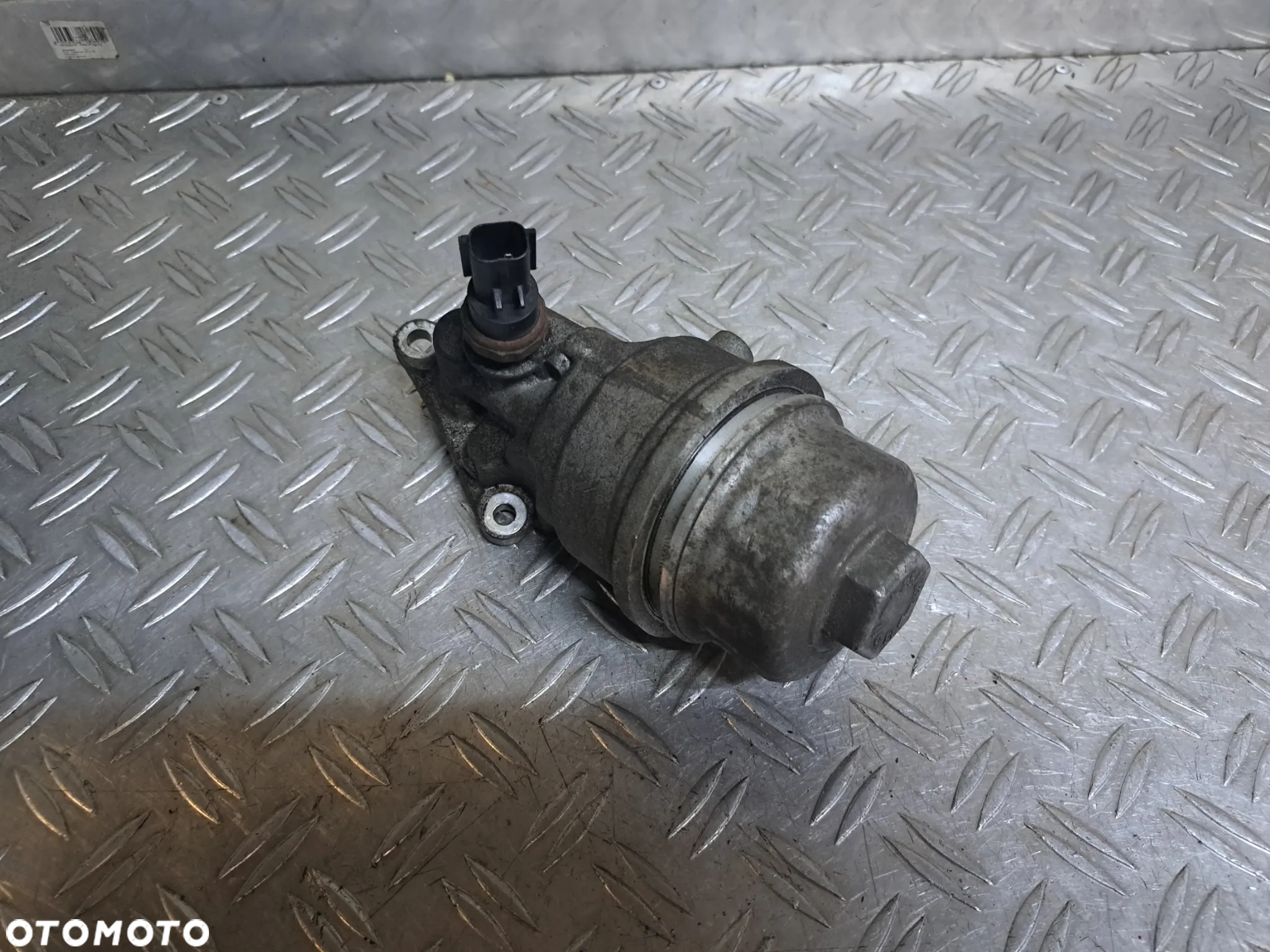 Obudowa filtra oleju Mini Cooper R50 W10B16 - 3