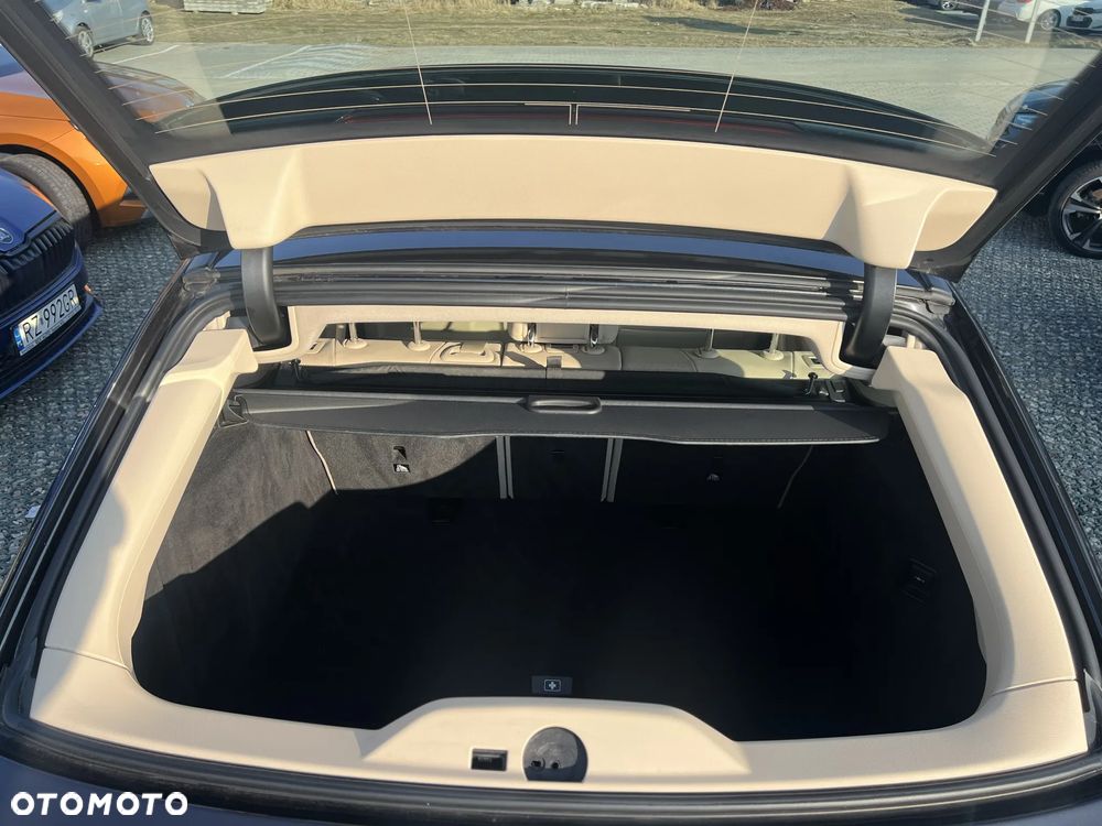 BMW Seria 5 520d mHEV - 32