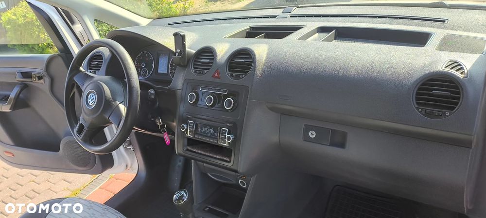 Volkswagen Caddy - 12